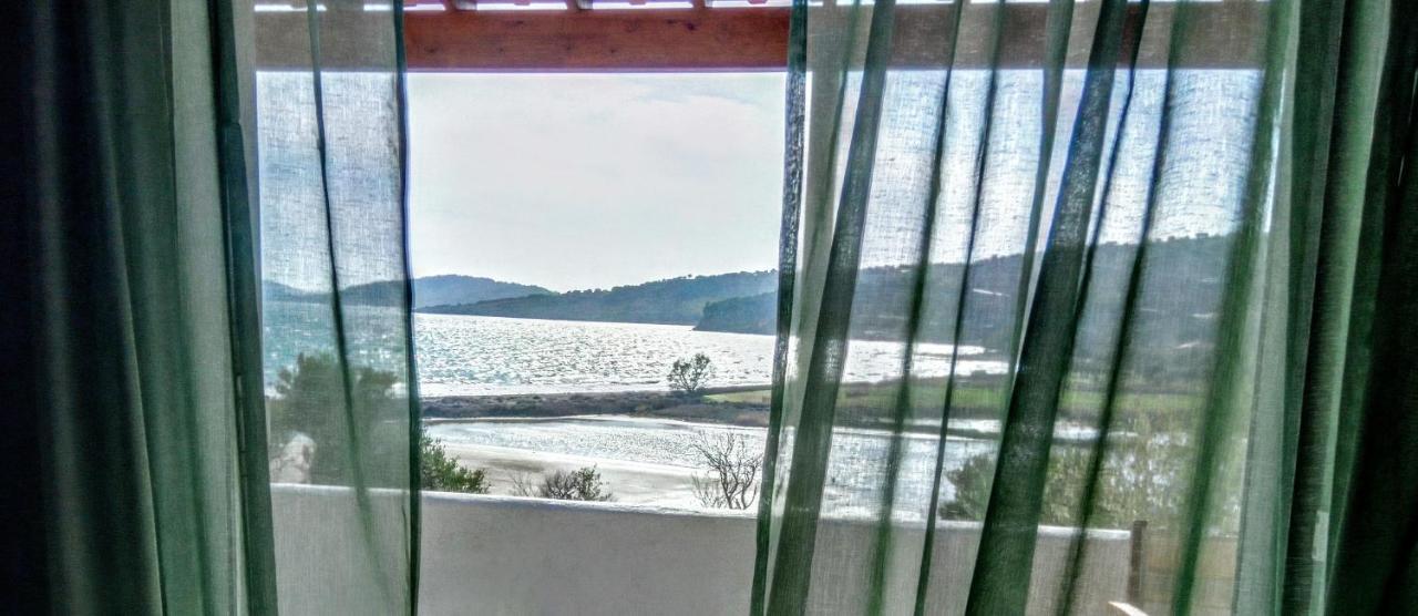 "Koukmos Beach" Greenspace Living - Private Sandy Beach Parakoila ภายนอก รูปภาพ
